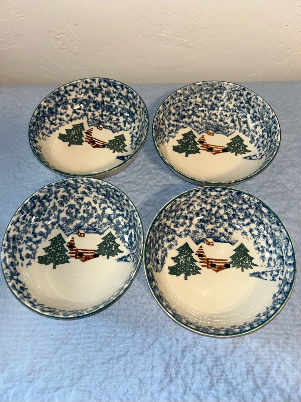 Set of 4 Tienshan Folk Craft soup/cereal bowls in the 